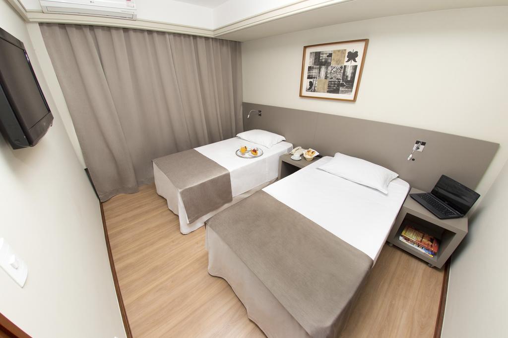 Hotel Alta Reggia Plaza 4*