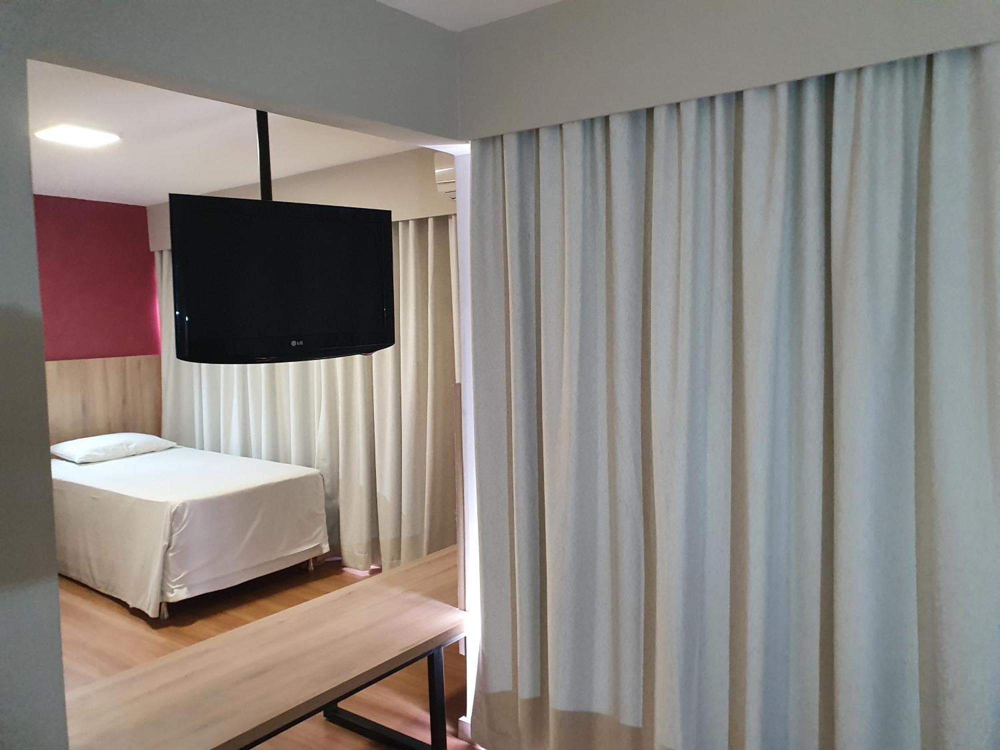 Alta Reggia Plaza Hotel